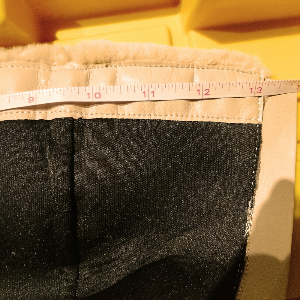 Faux fur heel boots - Picture 11 of 12